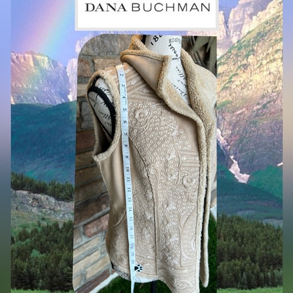Beautiful Dana Buchman Vest - Picture 13 of 16